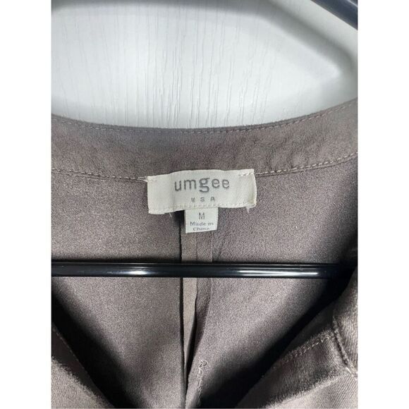 Umgee Faux Suede Western Boho Short Sleeve Top With Fringe Detail - Picture 4 of 6